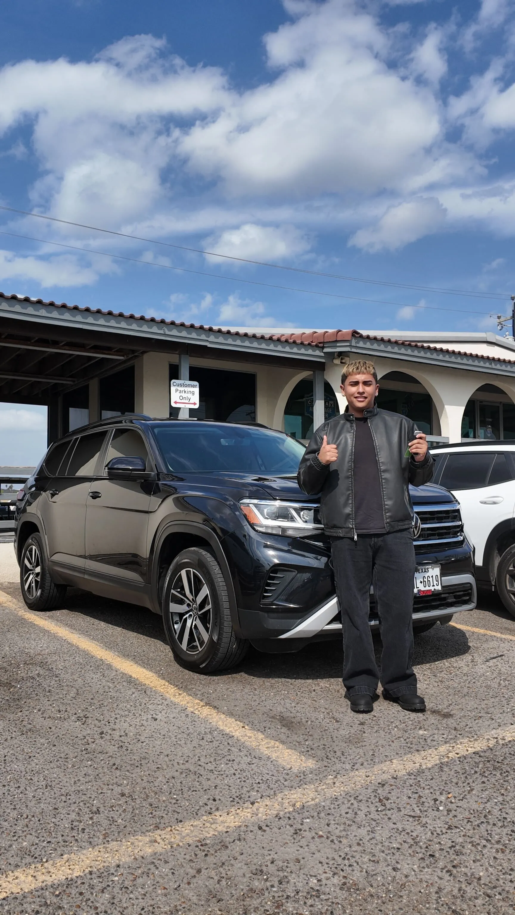 alex on his 2022 atlas