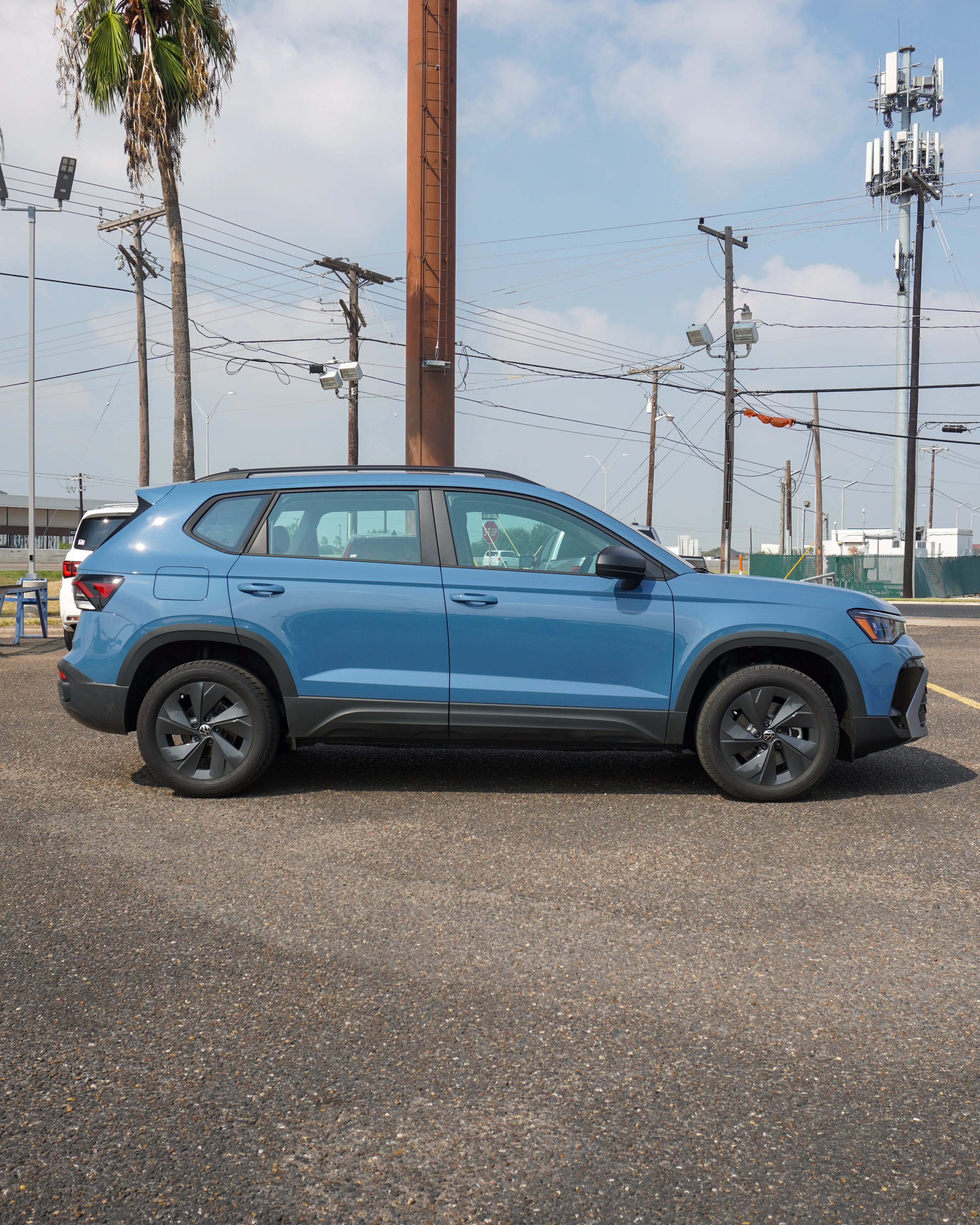 2025 Volkswagen Taos S