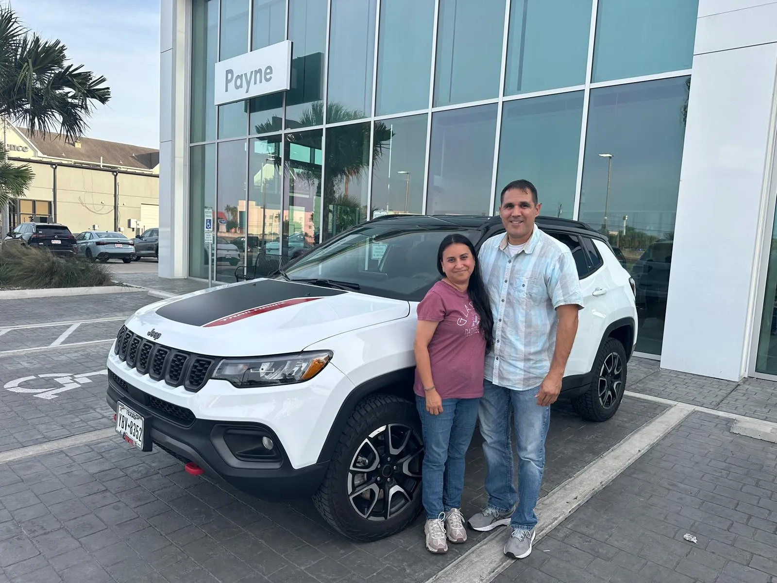 ? Congratulations to Robert Cantu on the purchase of your 2025 Jeep Trailhawk! ?️?
