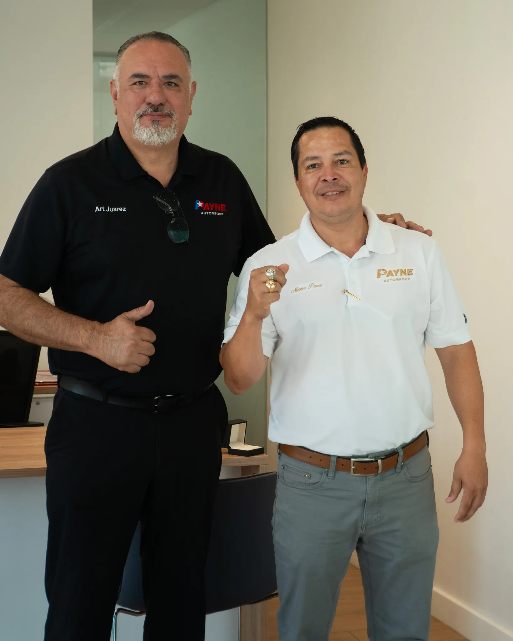 ? Join us in congratulating Memo on earning his Elite Gold Sales Club ring! ?