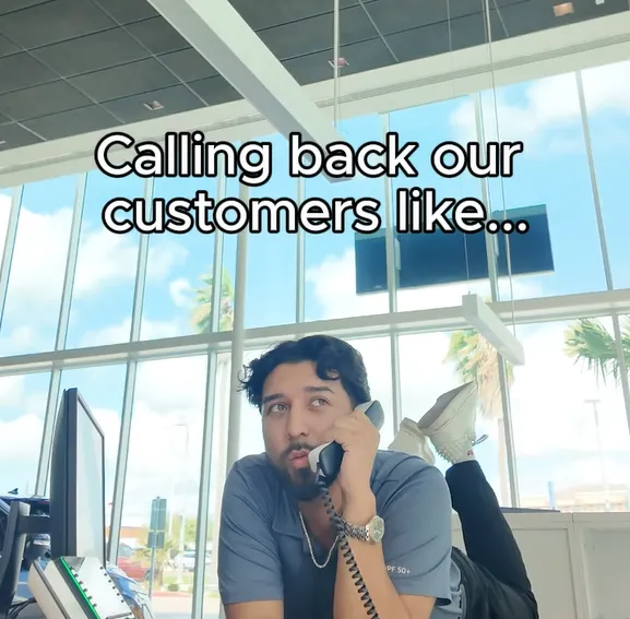 ?? Hector Muñoz is just trying to make sure our customers get what’s best for them! ??