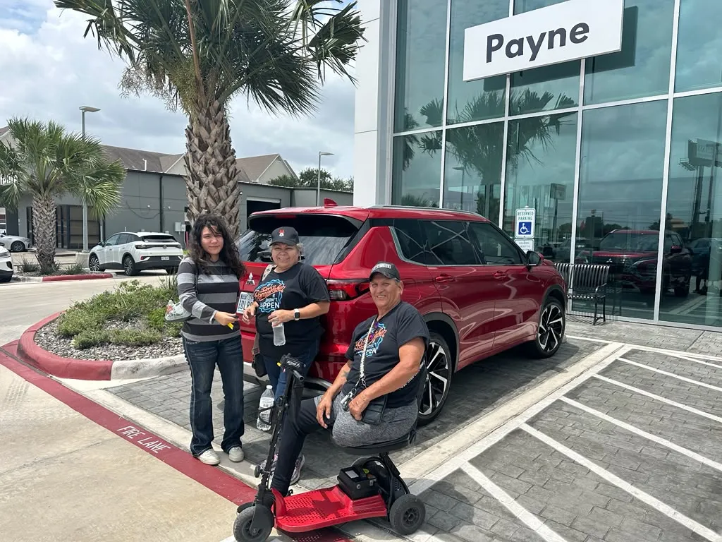 Congrats to Blanca and Luis Guerrero on their 2023 Mitsubishi Outlander! ?? Thank you for choosing Payne Brownsville Mitsubishi!