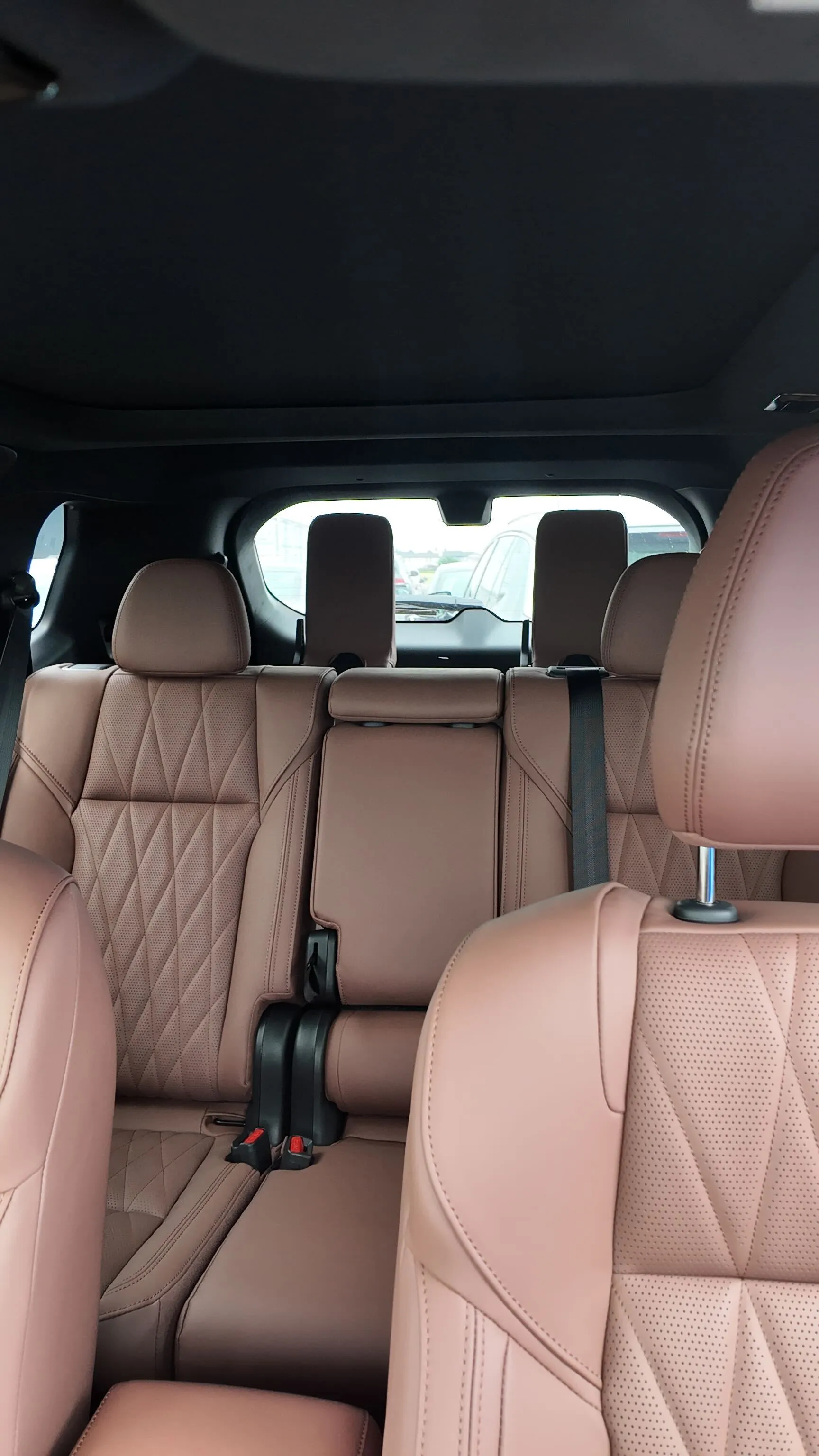 Alot of space on the outlander