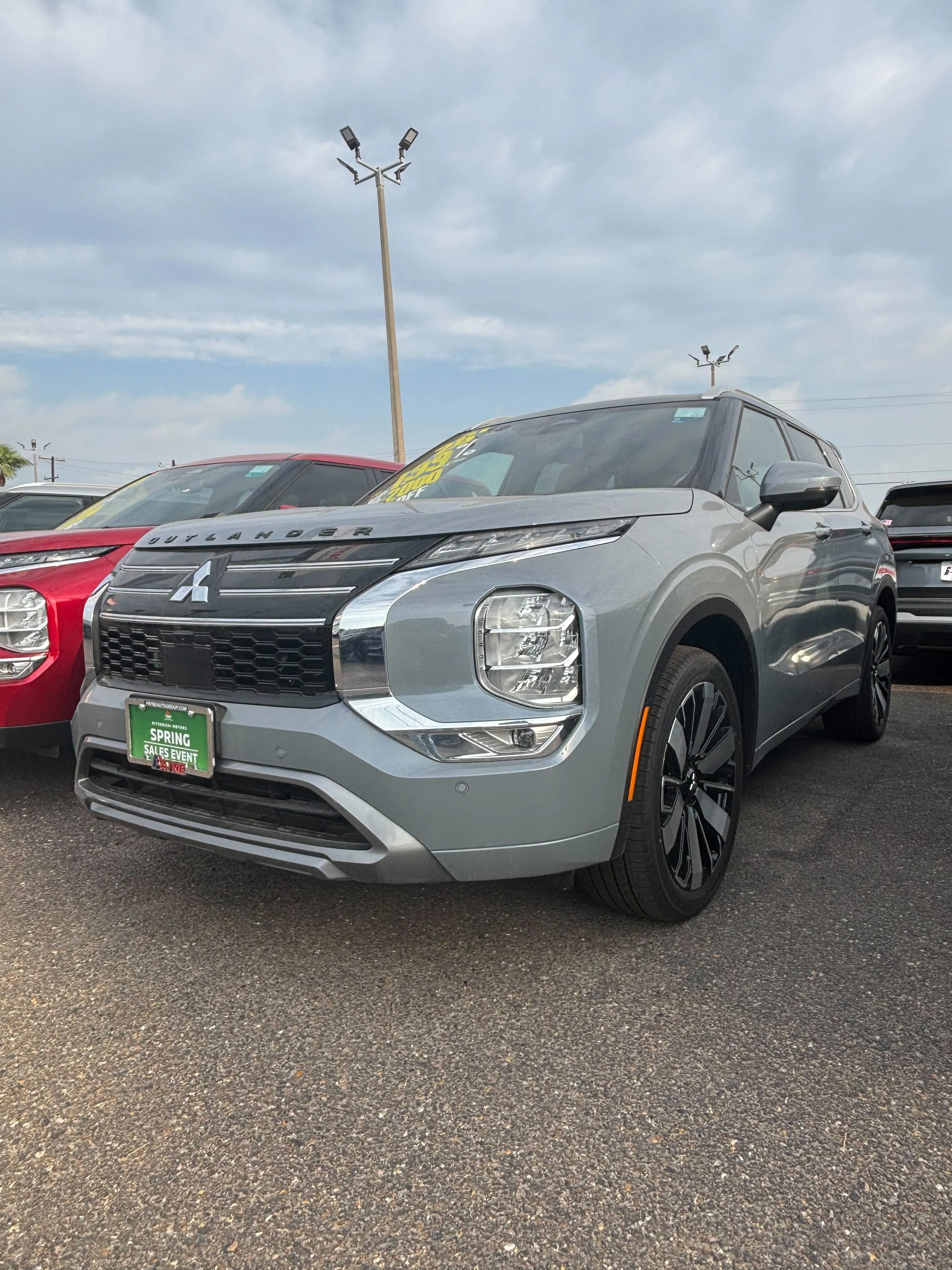 2025 Mitsubishi Outlander SEL