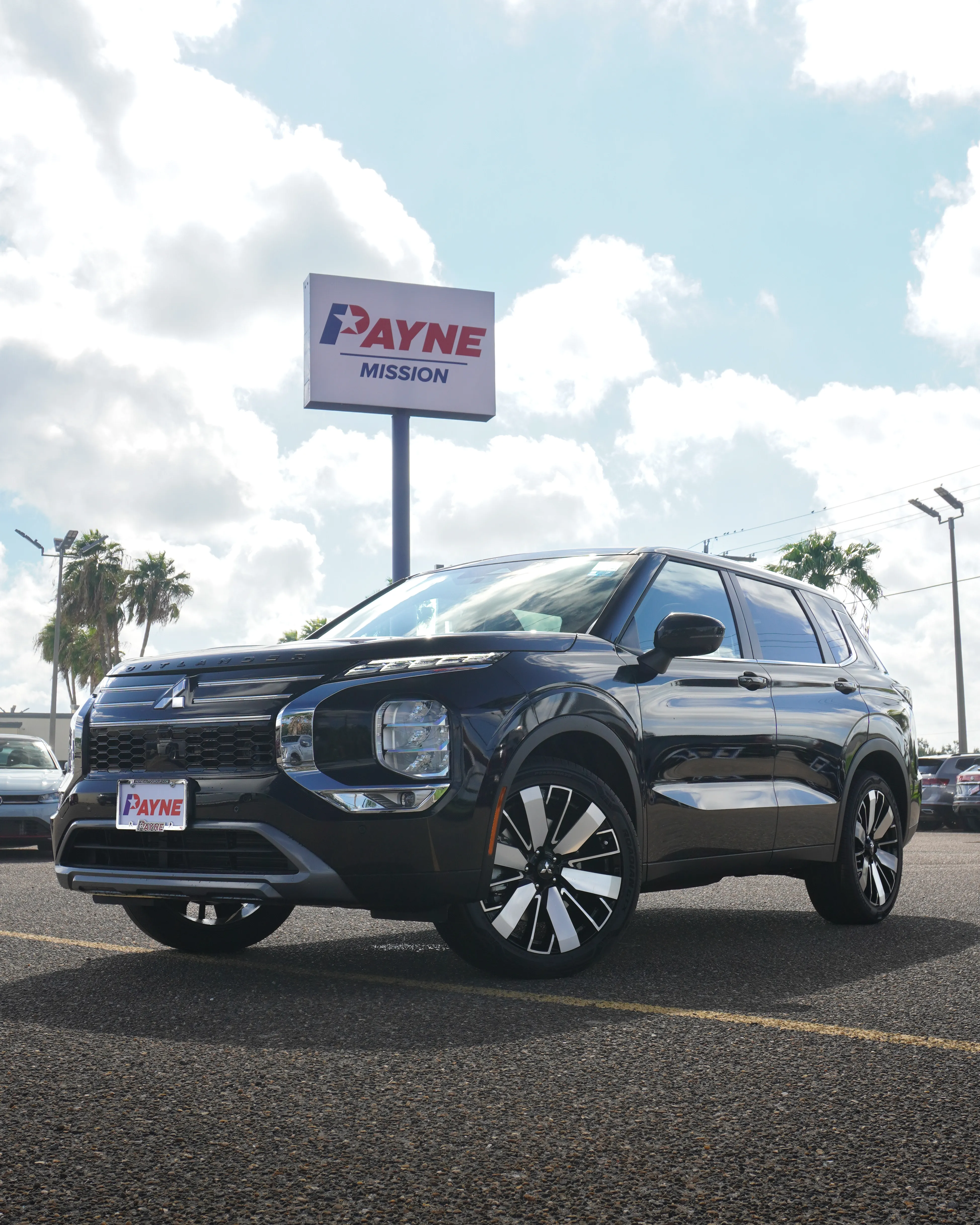 2025 Mitsubishi Outlander SE