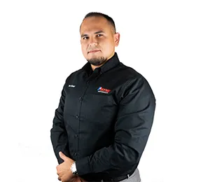 Tomas C.