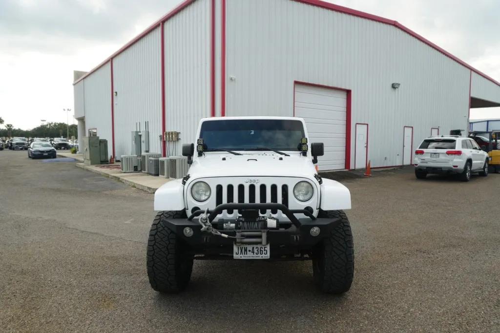 2013 Jeep Wrangler Sahara