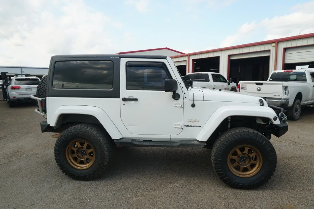 2013 Jeep Wrangler Sahara