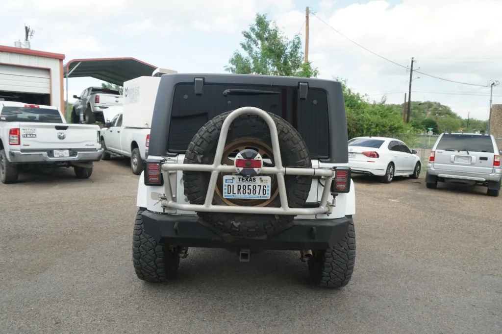 2013 Jeep Wrangler Sahara