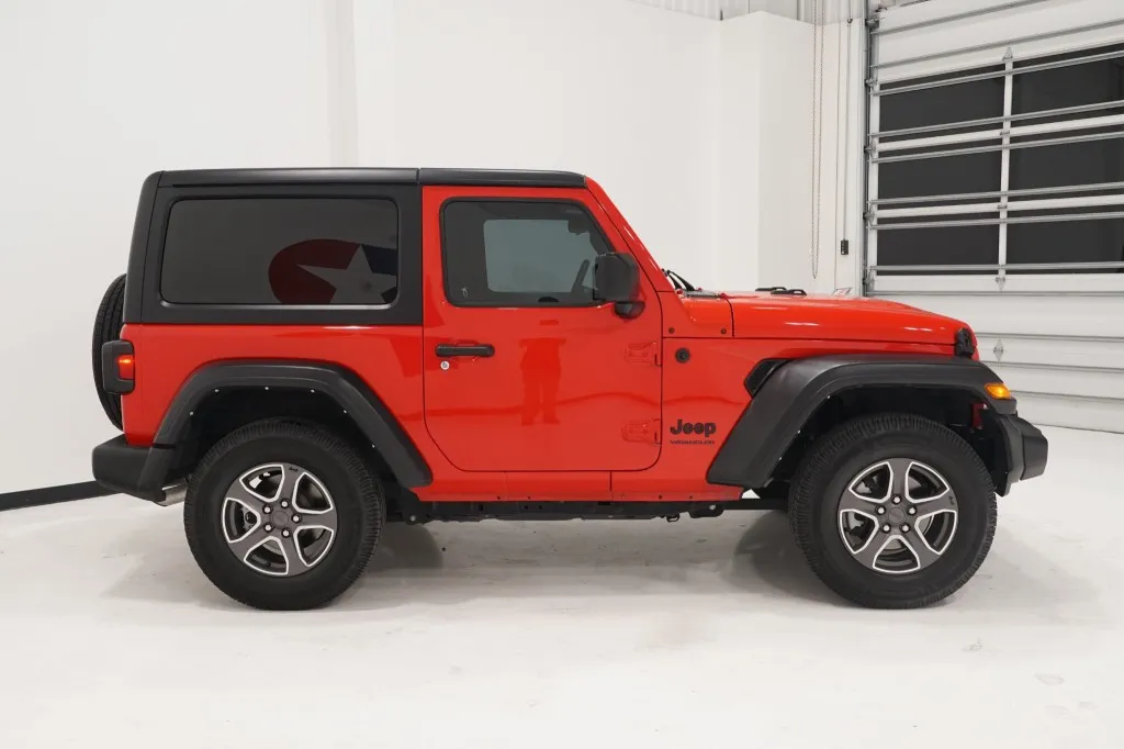 2022 Jeep Wrangler Sport S
