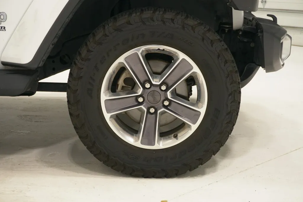 2022 Jeep Wrangler Unlimited Sahara Altitude