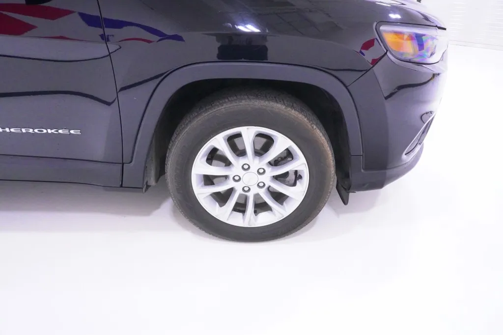 2021 Jeep Cherokee Freedom 2021 Jeep Cherokee Freedom