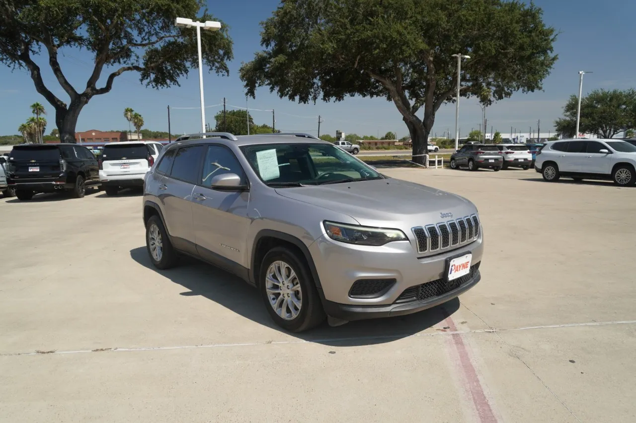 2021 Jeep Cherokee Latitude 2021 Jeep Cherokee Latitude