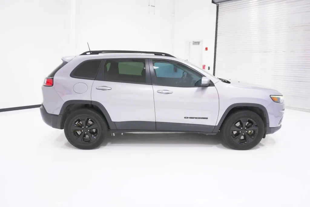 2020 Jeep Cherokee Altitude