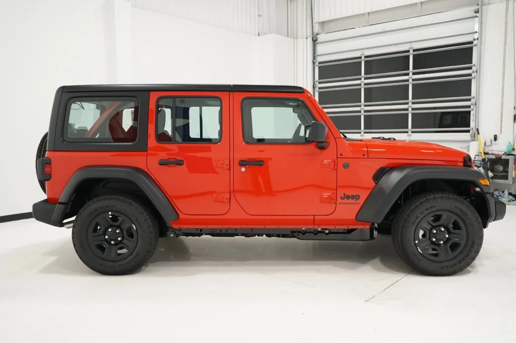 2026 Jeep Wrangler Sport