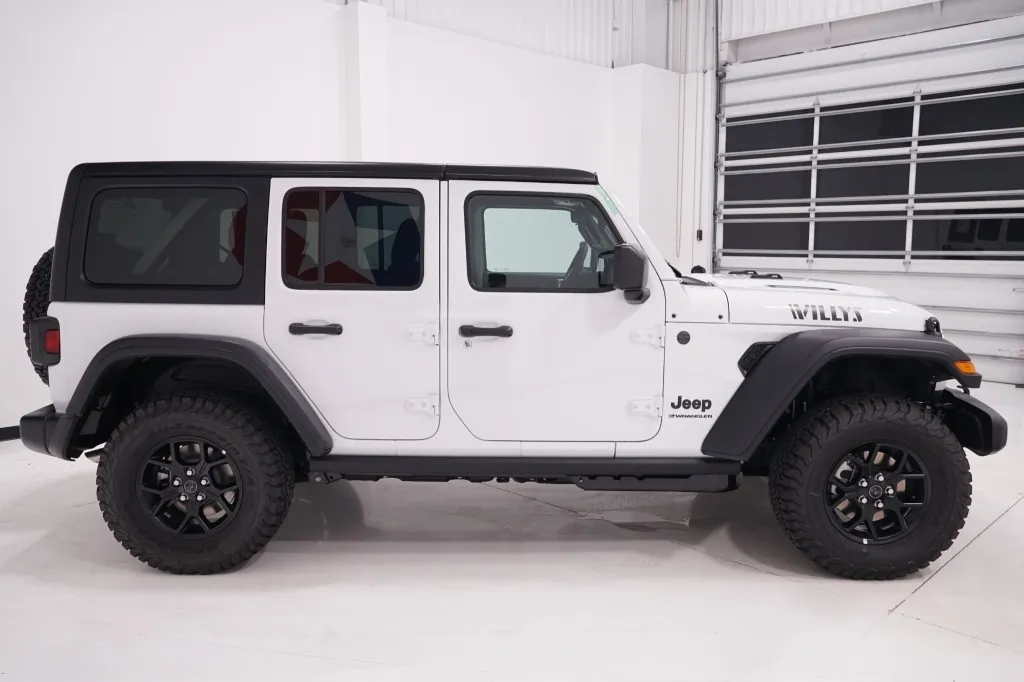2027 Jeep Wrangler Willys