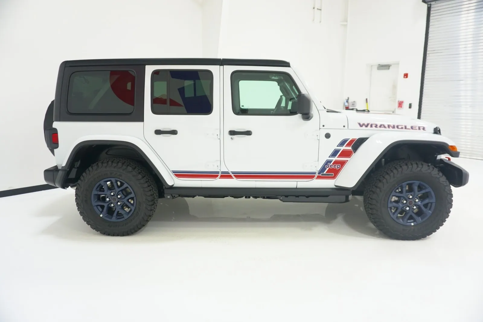 2026 Jeep Wrangler Sport 2026 Jeep Wrangler Sport