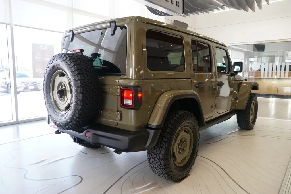 2026 Jeep Wrangler Sport 2026 Jeep Wrangler Sport