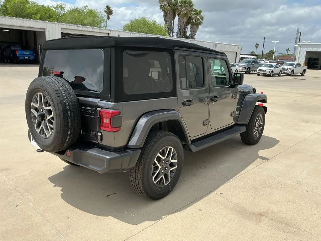 2024 Jeep Wrangler Sahara