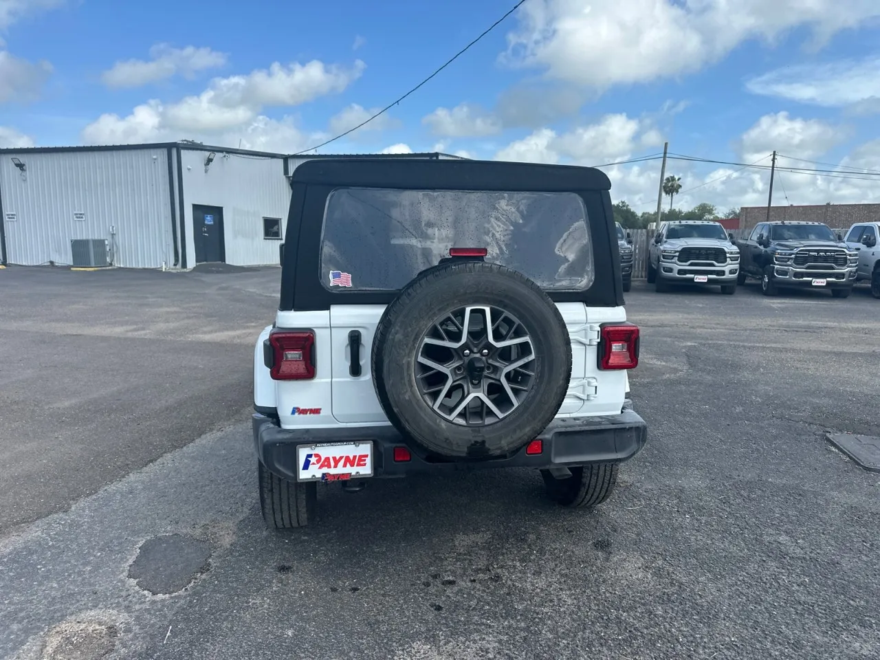 2024 Jeep Wrangler Sahara 2024 Jeep Wrangler Sahara
