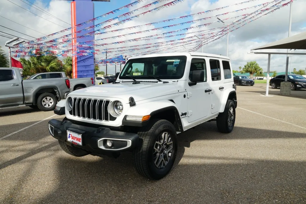 2025 Jeep Wrangler Sahara