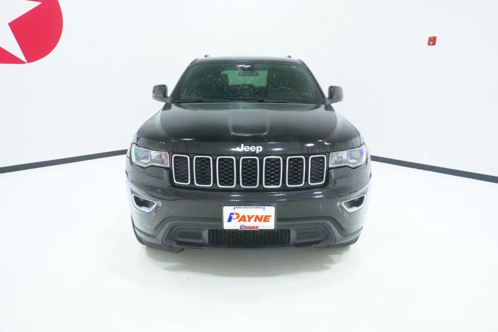 2020 Jeep Grand Cherokee Laredo