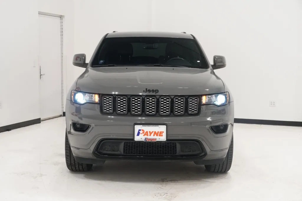 2020 Jeep Grand Cherokee Altitude