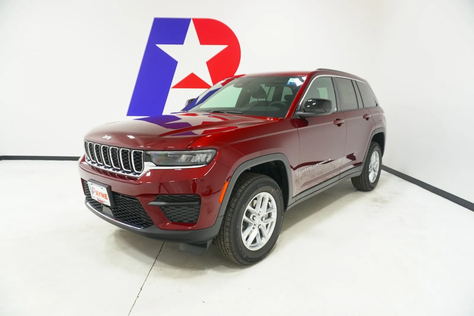 2025 Jeep Grand Cherokee Laredo's photo