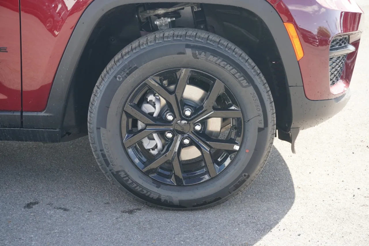 2025 Jeep Grand Cherokee Altitude