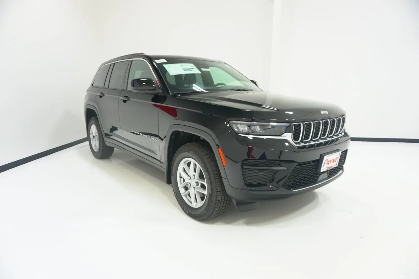 2026 Jeep Grand Cherokee Laredo X