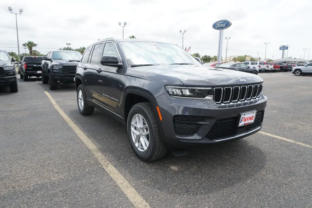 2026 Jeep Grand Cherokee Laredo X 2026 Jeep Grand Cherokee Laredo X