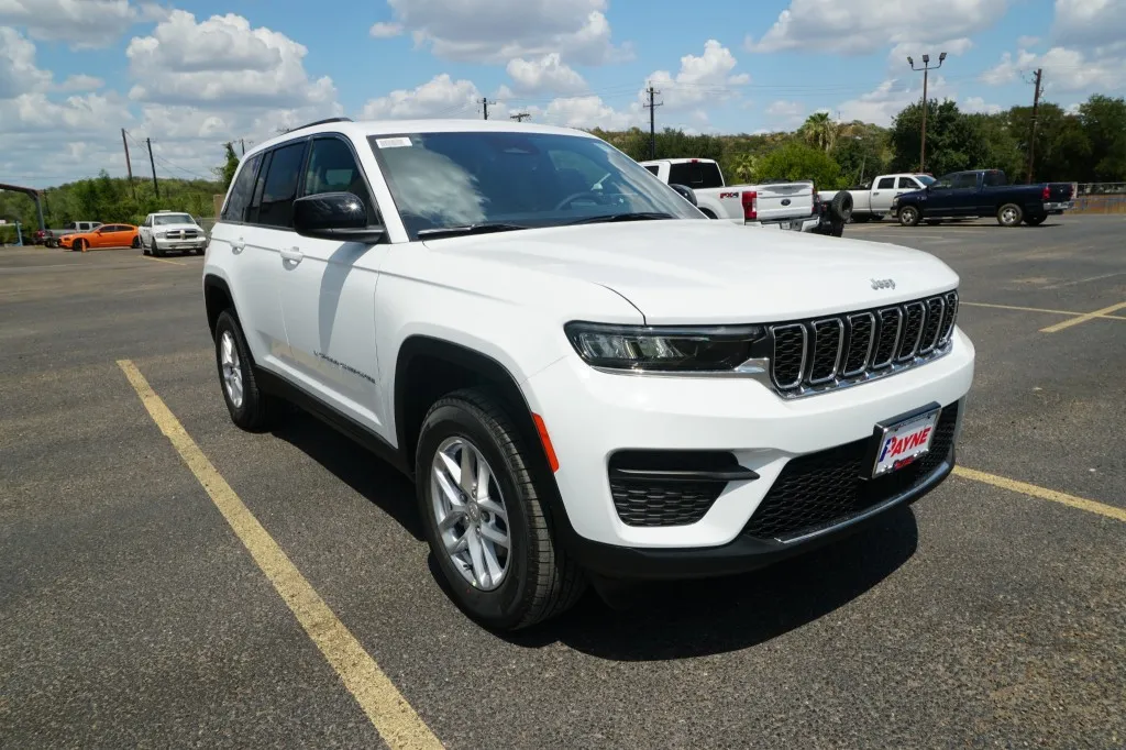 2025 Jeep Grand Cherokee Laredo X