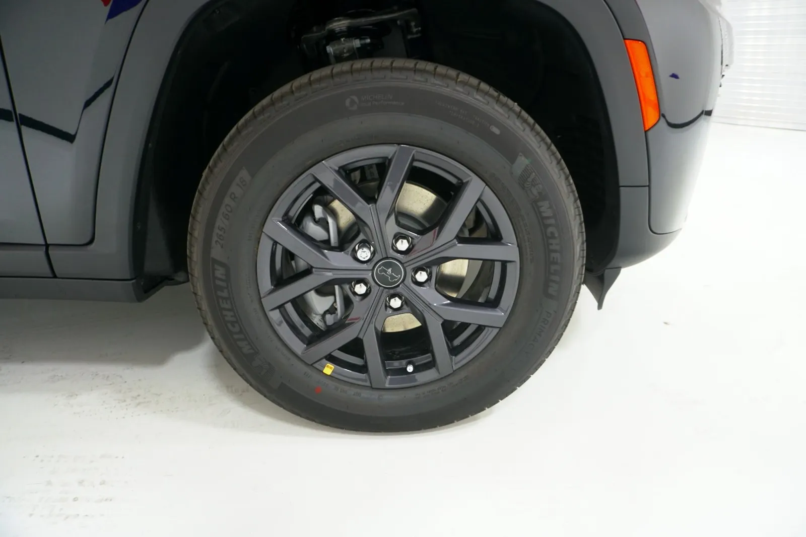 2027 Jeep Grand Cherokee Laredo Altitude