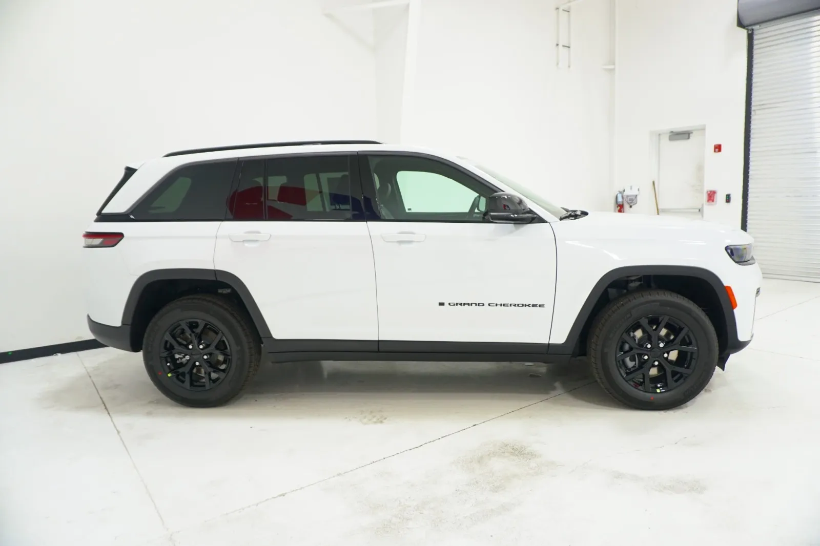 2026 Jeep Grand Cherokee Laredo Altitude 2026 Jeep Grand Cherokee Laredo Altitude