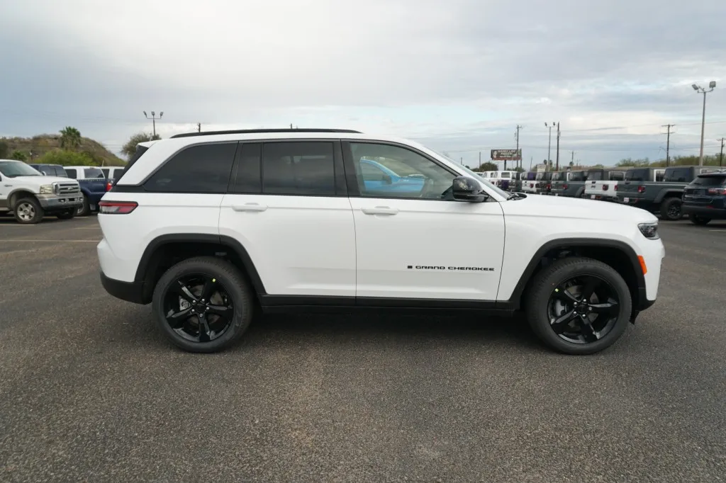 2026 Jeep Cherokee 