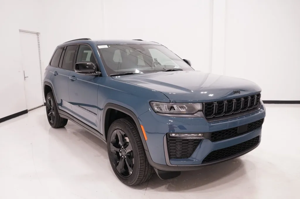 2027 Jeep Grand Cherokee Limited
