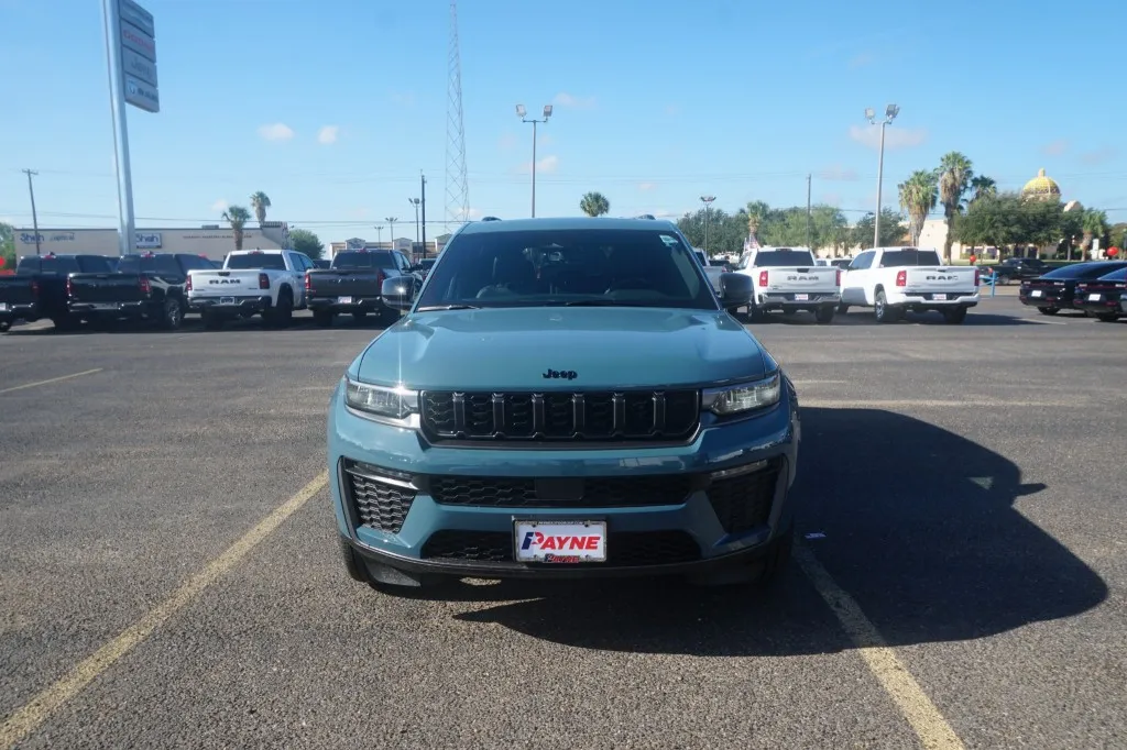 2027 Jeep Grand Cherokee Limited