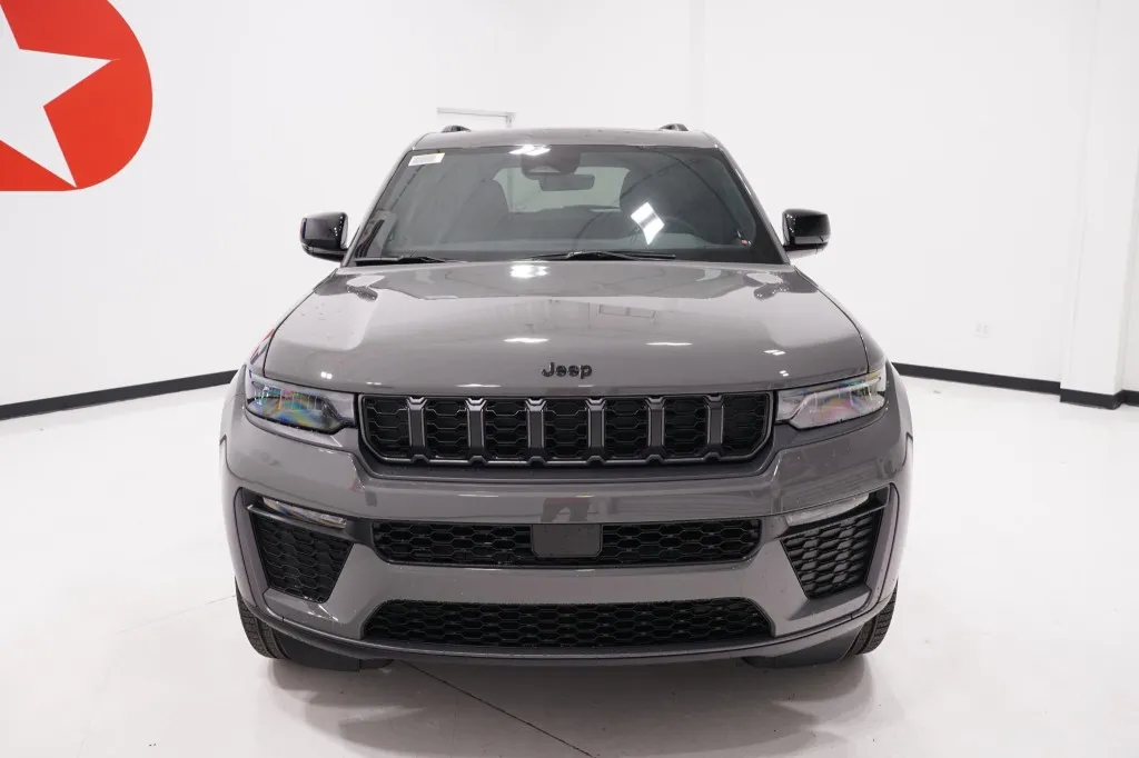 2027 Jeep Grand Cherokee Limited