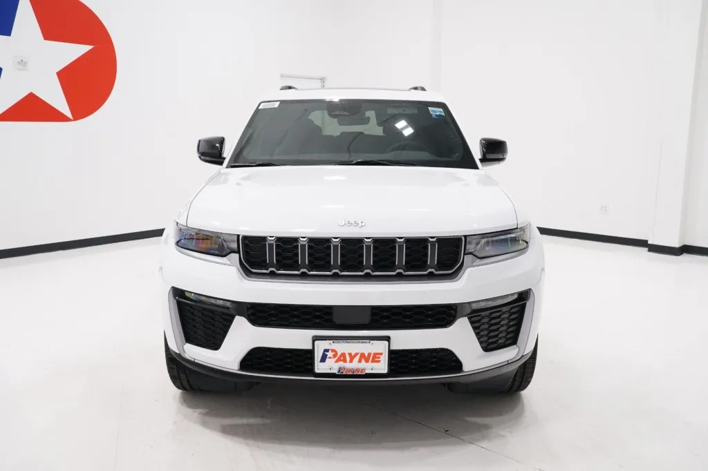 2027 Jeep Grand Cherokee Limited