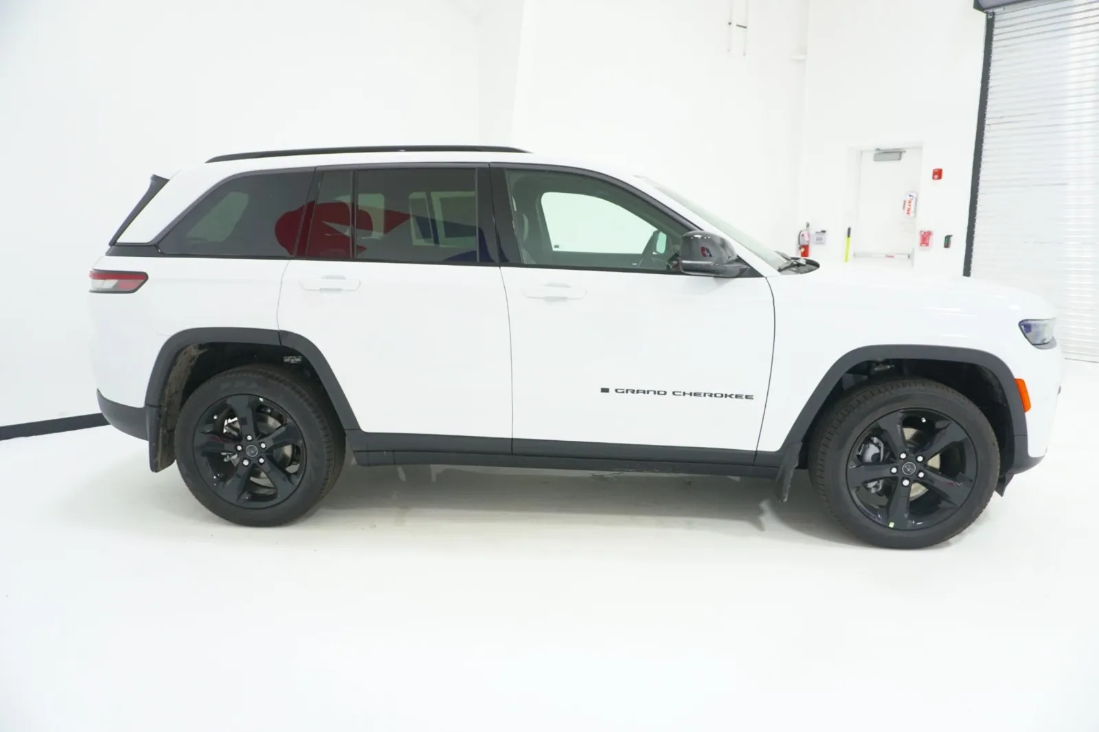 2027 Jeep Grand Cherokee Limited
