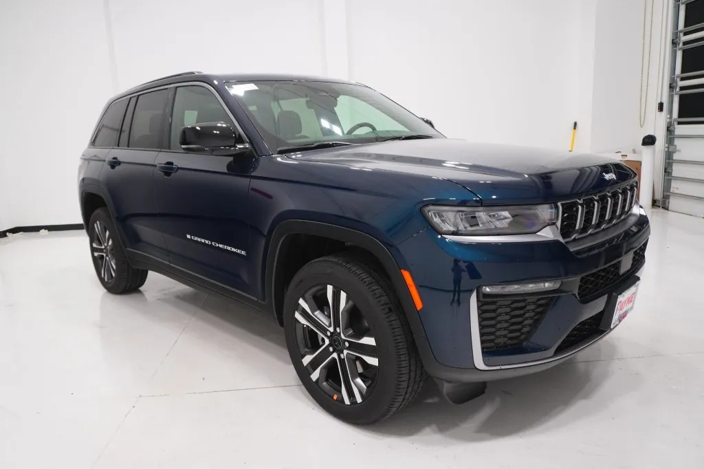 2027 Jeep Grand Cherokee Limited 2027 Jeep Grand Cherokee Limited