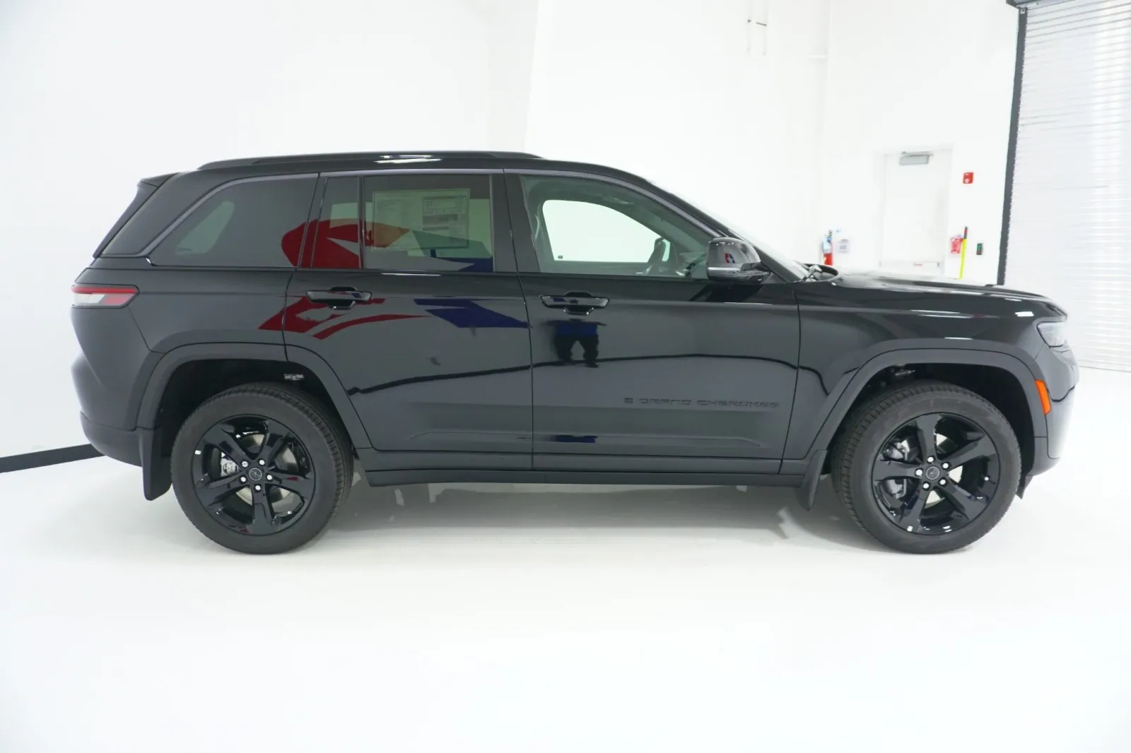 2027 Jeep Grand Cherokee Limited