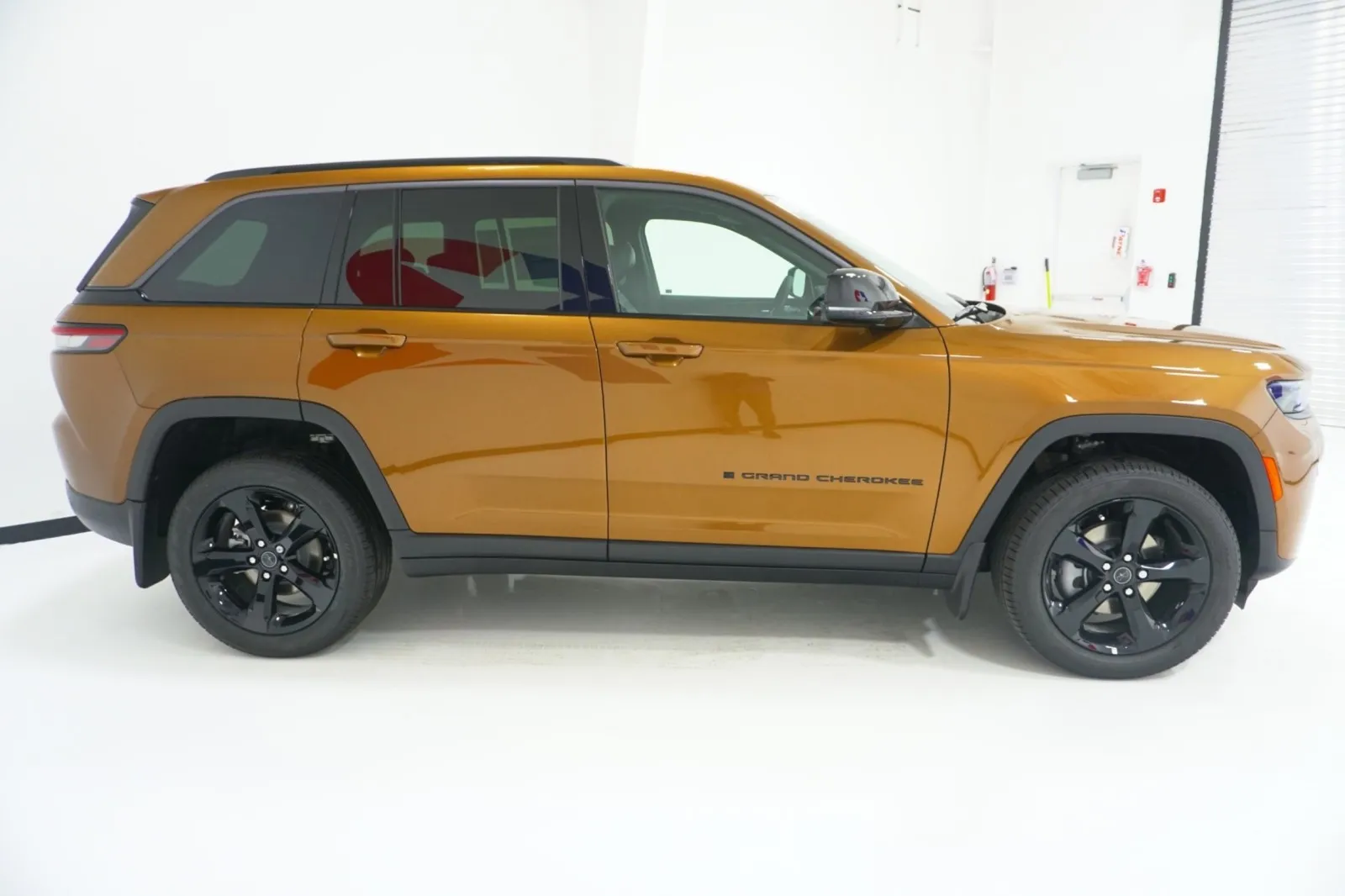 2027 Jeep Grand Cherokee Limited 2027 Jeep Grand Cherokee Limited