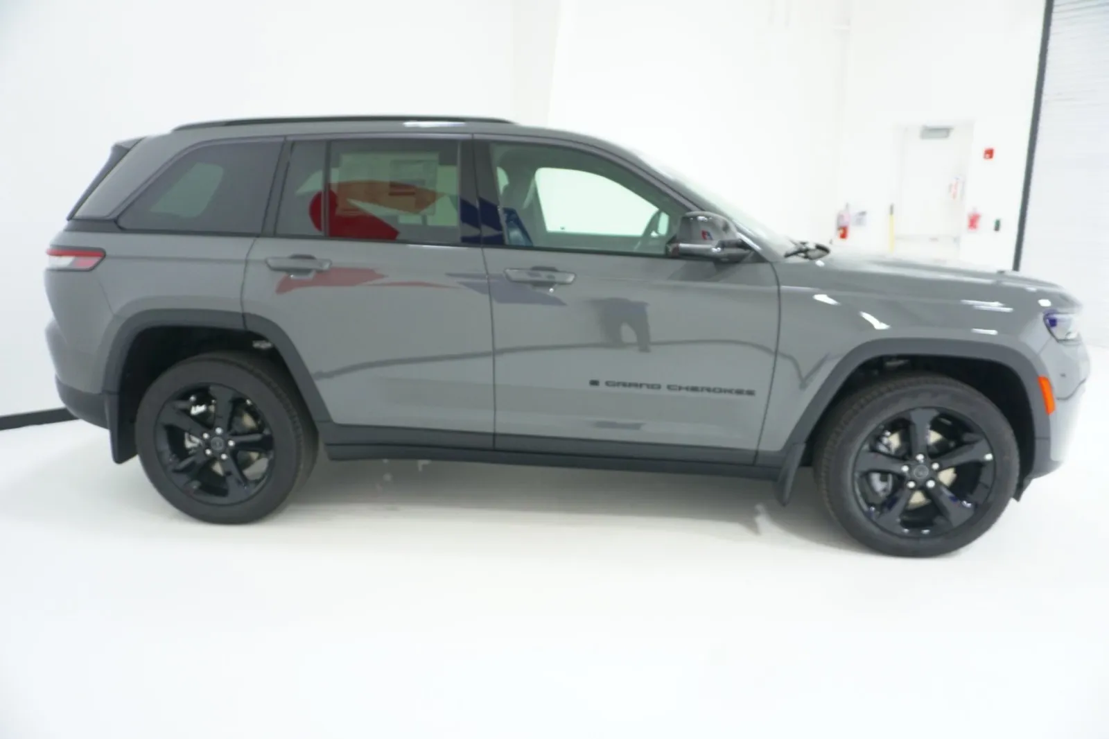 2027 Jeep Grand Cherokee Limited