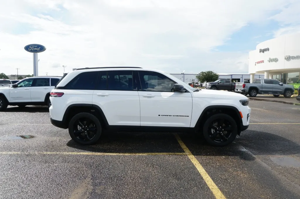 2023 Jeep Grand Cherokee Altitude X 2023 Jeep Grand Cherokee Altitude X