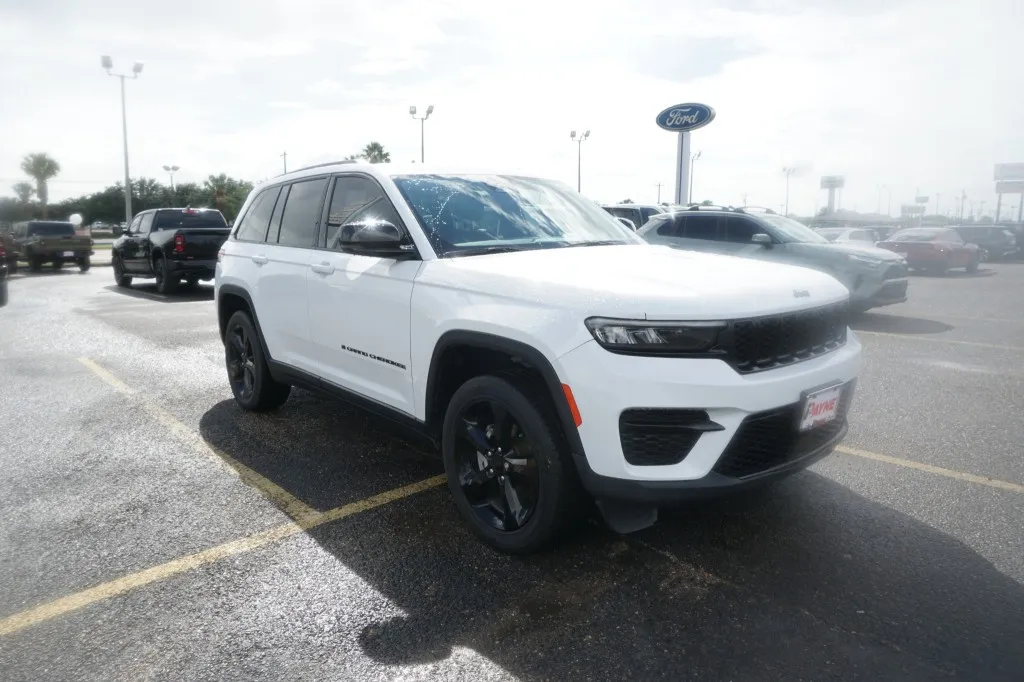 2023 Jeep Grand Cherokee Altitude X 2023 Jeep Grand Cherokee Altitude X