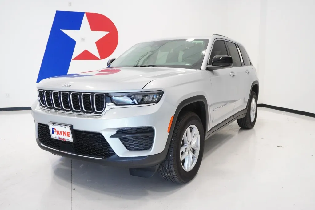 2026 Jeep Grand Cherokee Laredo X