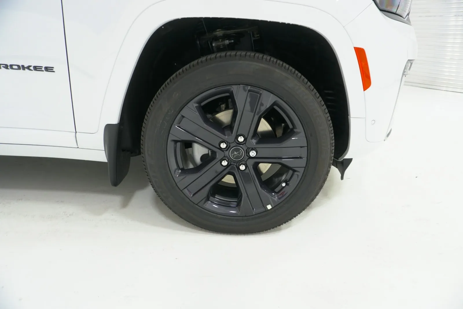 2027 Jeep Grand Cherokee Limited Reserve 2027 Jeep Grand Cherokee Limited Reserve