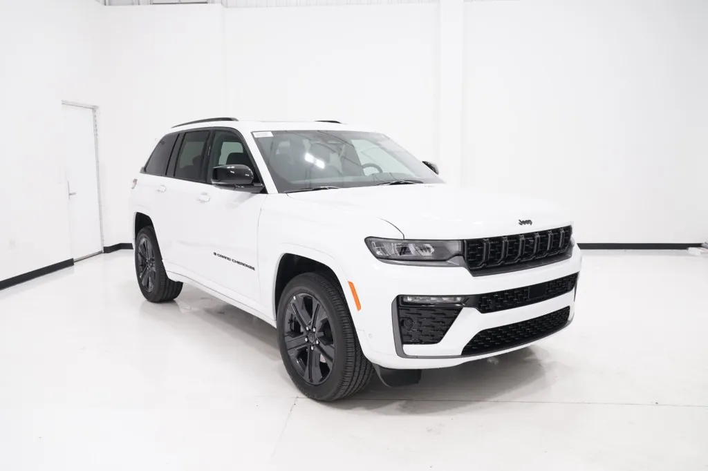 2027 Jeep Grand Cherokee Limited Reserve 2027 Jeep Grand Cherokee Limited Reserve