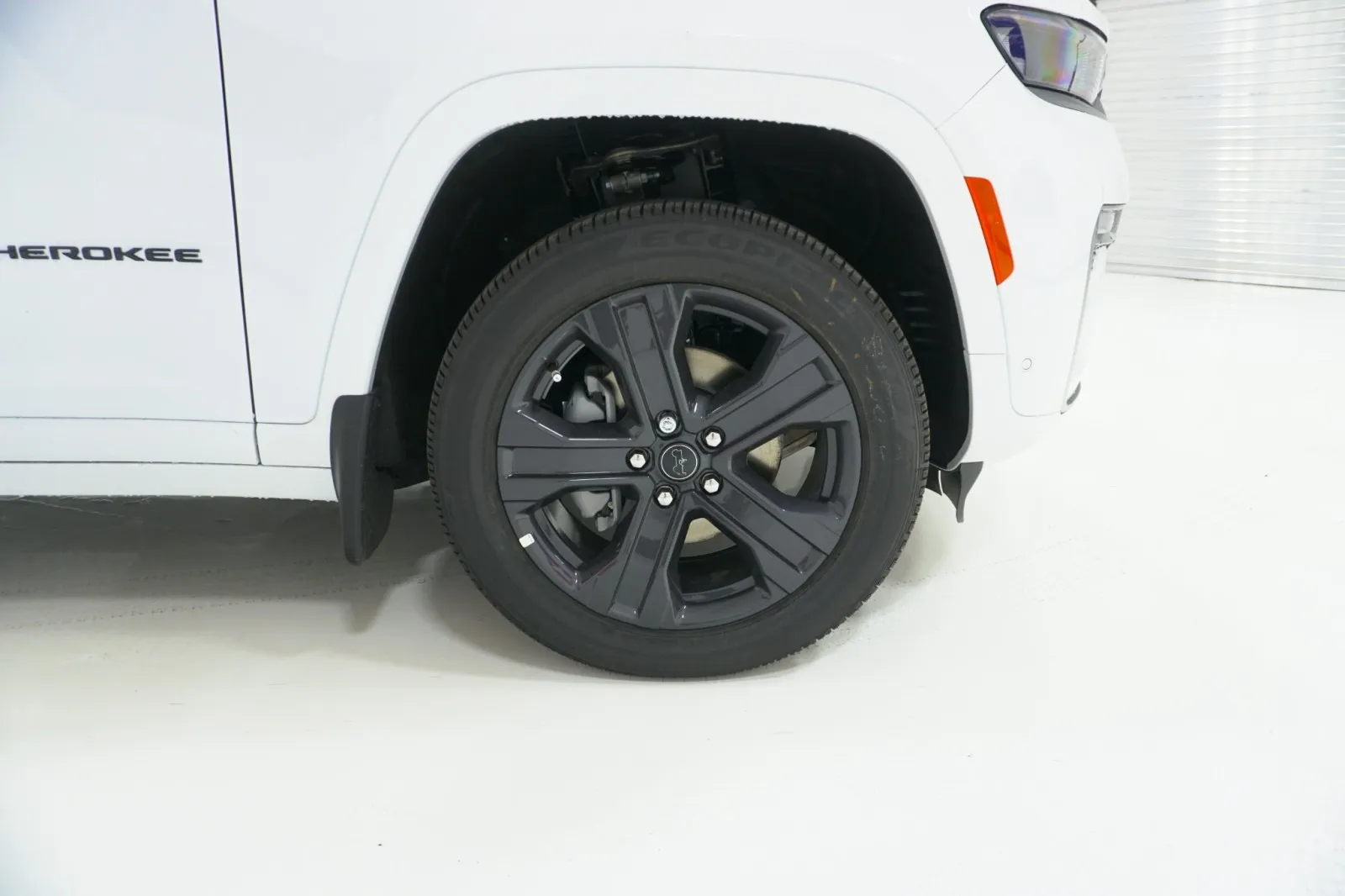 2027 Jeep Grand Cherokee Limited Reserve